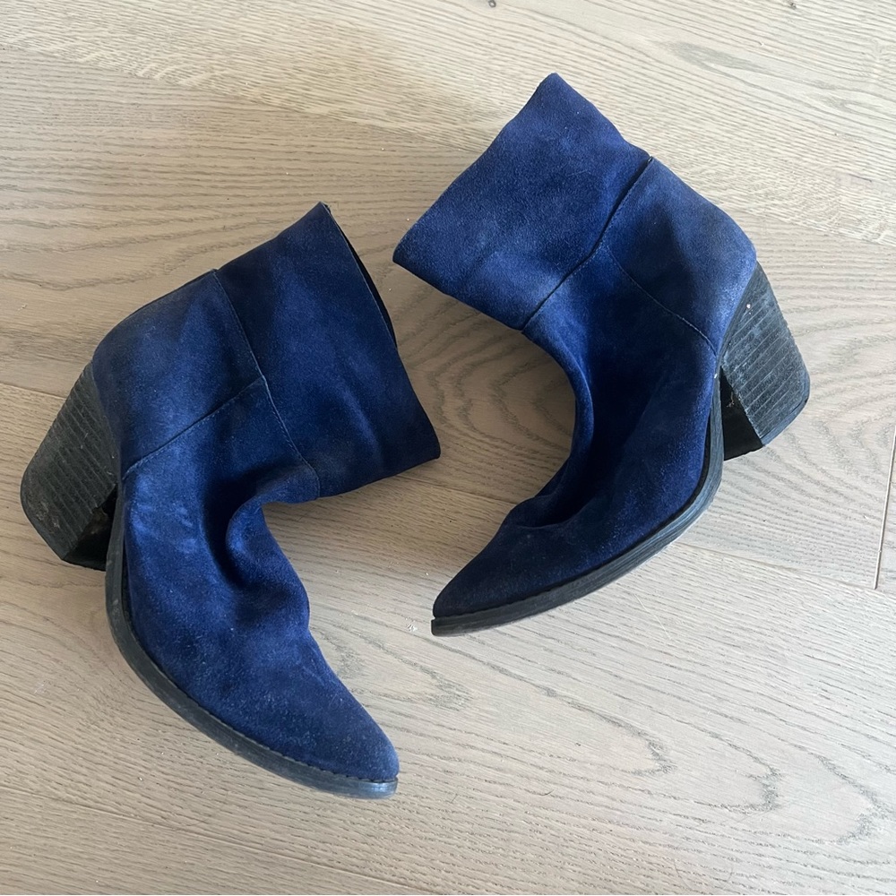 ALDO suede pointed toe block heel booties